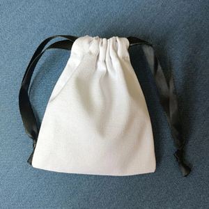 Sac en coton et lin à fond rond naturel avec cordon de serrage pour bougie, logo personnalisé, pochette cadeau en coton mousseline pour bougie - Product Image 6