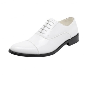 Zapatos Casuales de Hombre de Cuero Genuino de Grado Empresarial Personalizados, Formales, de Charol Blanco - Product Image 3