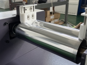 Machine de laboratoire à deux rouleaux pour le mélange et le laminage de plastiques PP, PE, <span class=keywords><strong>PVC</strong></span> – Équipement de déroulage ouvert - Product Image 2
