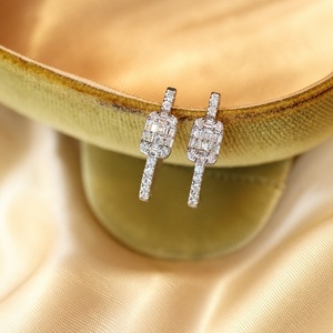 Pendientes Huggie de Oro Blanco Sólido de 18K Xinfly con Diamantes Naturales, Mosaico de Baguette, 0.27ct, Engaste Micro-Pavé, Joyería Fina - Product Image 4