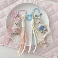 Porte-clés Ours Brodé Style Coréen Mignon en Tissu avec Ruban en Dentelle et Pompon, Breloque Charmante Pastel Doux, Pendentif de Sac, Accessoires de Mode pour Filles