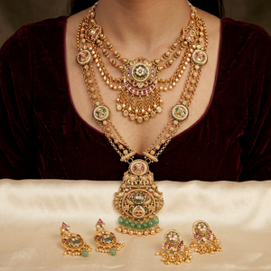 Ensemble de bijoux de mariée en moissanite plaqué or cuivre vintage de haute qualité, collier long Mala, boucles d'oreilles et Maang pour mariage - Vente en gros - Product Image 1