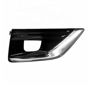 Molde de lente de plástico Taizhou-Made para luz LED Moldeo por inyección de molde de plástico para moldes de luz antiniebla automotriz - Product Image 6