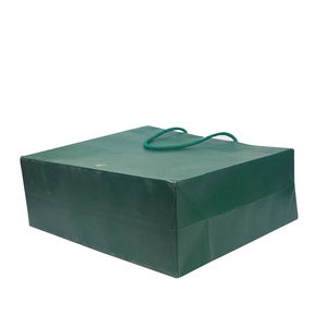 Bolsa de Papel de Lujo Personalizada Ecológica de Color Verde Bosque para Empaque de Regalos Premium y Presentación Festiva - Product Image 4