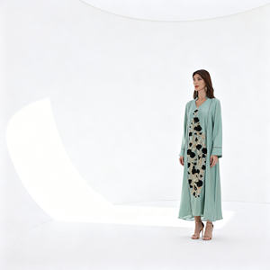 Robe Abaya élégante en polyester avec strass thermocollants de qualité supérieure pour femmes musulmanes, sur mesure - Product Image 1