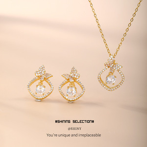 Ensemble collier et boucles d'oreilles en zircon avec nœud papillon, en alliage de cuivre, micro-incrustation, pour un usage quotidien - Product Image 4