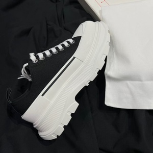 Chaussures en toile décontractées pour femmes, personnalisées en usine, à prix réduit, style créateur, rehaussantes, nouvelle collection, vente chaude - Product Image 4
