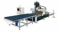 Machine de fraisage CNC linéaire pour le travail du bois ATC avec table de chargement automatique