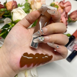 Gloss à lèvres liquide extrêmement repulpant, formule végane effet verre sexy, longue tenue, waterproof, hydratant, paillettes transparentes pour des lèvres pleines et brillantes - Product Image 4