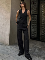 Vente en gros Ensemble pour femmes en coton et lin naturel Ensemble en lin mélangé avec col en V Gilet pantalon 2 pièces pour femmes Ensemble en lin