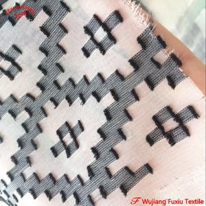 Vendita superiore tessuto Jacquard a <span class=keywords><strong>fiori</strong></span> in <span class=keywords><strong>Chiffon</strong></span> 100% poliestere con taglio incrociato <span class=keywords><strong>per</strong></span> abito da donna - Product Image 3