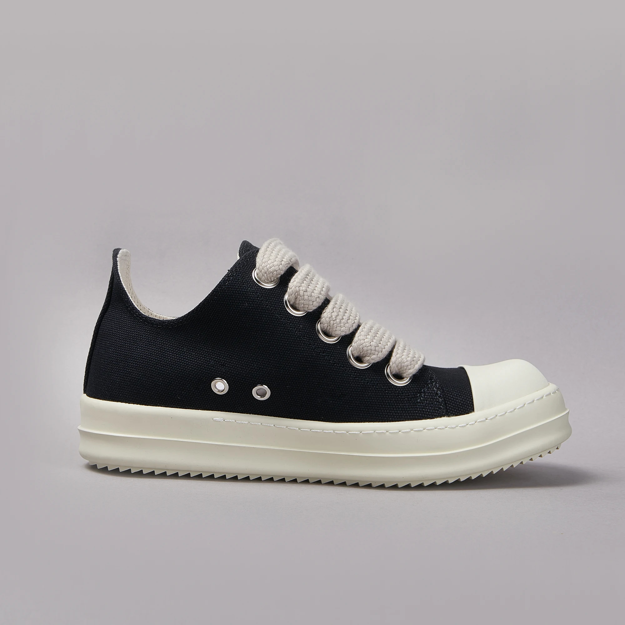 style toile noire 3