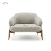 Fauteuil baril moderne avec pieds en bois, fauteuil d'appoint en tissu bouclé, fauteuil lounge minimaliste pour la décoration du salon et de la chambre
