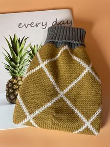 เสื้อกันหนาวนิตติ้งสำหรับสุนัขพันธุ์กลาง น่ารัก อุ่นสบาย เป็นมิตรกับสิ่งแวดล้อม สีชมพูพื้น ทำจากอะคริลิกนุ่ม สำหรับวันหยุด - Product Image 3