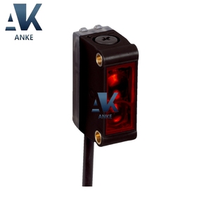 เซ็นเซอร์โฟโตอิเล็กทริคใหม่เอี่ยม ยี่ห้อ G6 SICK รุ่น 1081388 GTB6-P5441 - Product Image 1