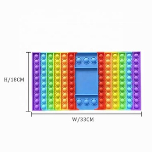Grand jeu d'échecs en silicone géant pour enfants, jouet anti-stress - Product Image 2