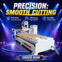 Routeur CNC à quatre axes avec broches de 6 kW, changement d'outil en 0 seconde et système d'aspiration de 7,5 kW pour le traitement de meubles en panneaux