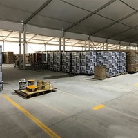 Tente de réception polyvalente toutes saisons avec structure en aluminium, toile PVC 850 g/m² imperméable, pour diverses activités publiques en extérieur