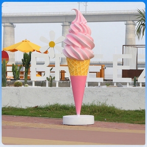 Statua Colorata in FRP a Forma di Cupcake, Scultura di Dessert con Panna Montata e <span class=keywords><strong>Ciliegia</strong></span>, Resistente alle Intemperie per Vetrine di Negozi di Dolciumi - Product Image 2