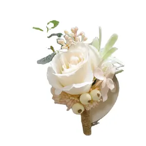 मातृ दिवस के लिए AYOYO OEM वेस्टर्न स्टाइल बैंक्वेट कलाई कोर्सेज हाथ फूल उपहार