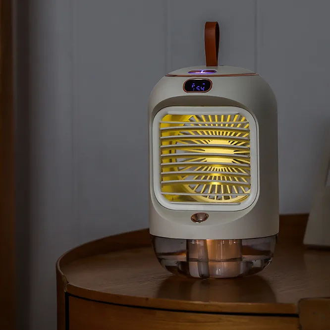 Ouesen Portable Rotation Cooling Desk Fan 3-Gang-Wind Sommer Persönliche Nacht Warmes Licht Nebel Spray Luftbe feuchter Lüfter