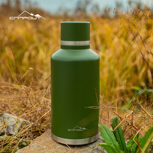 Mug isotherme Campout Outdoor 2L vert, double paroi en acier inoxydable, thermos léger, vaisselle de voyage - Product Image 1
