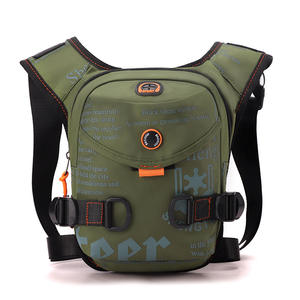 Sac bandoulière unisexe Soleo en nylon imperméable avec motif lettres, idéal pour le cyclisme et les activités sportives en extérieur – Collection Printemps 2025 - Product Image 5