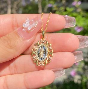 Joyerí<span class=keywords><strong>a</strong></span> religiosa personalizada Chapado en dos colores corazón <span class=keywords><strong>Virgen</strong></span> Marí<span class=keywords><strong>a</strong></span> <span class=keywords><strong>Guadalupe</strong></span> COLLAR COLGANTE joyerí<span class=keywords><strong>a</strong></span> - Product Image 2