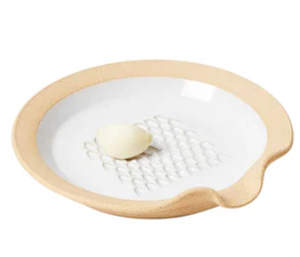 Râpe à ail fonctionnelle en grès, plat à râper l'ail, poterie en argile, râpe à ail manuelle, idéale pour râper et écraser - Product Image 2