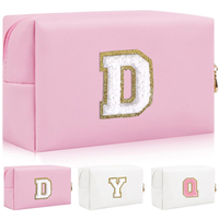 Pochette de maquillage personnalisée matelassée de luxe, mignonne et de qualité supérieure, pour les voyages, trousse de toilette en cuir, sac cosmétique à fermeture éclair, sac cadeau promotionnel