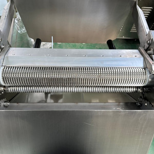 Máquina Separadora de Piel de Cerdo de Alta Calidad, Peladora de Cordero, Rebanadora de Carne, Fabricada en China - Product Image 4