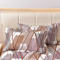 Sıcak Satış Polyester 500TC Özelleştirilmiş Boyutlu Yatak Eteği Düz Renk Tüm Mevsimlerde Mevcut Yumuşak Cilt Dostu Ev ve Otel Kullanımı