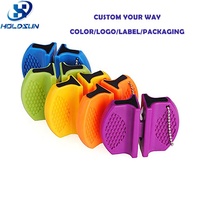 Affûteur de couteaux manuel en céramique portable multifonctionnel à 2 étapes avec chaîne pour un affûtage efficace des couteaux d'extérieur, couleur personnalisable
