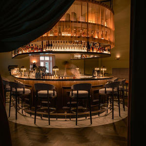 Patas para Silla de Comedor de Hotel de Lujo, Material Resistente, Almohadillas Antideslizantes, Diseño Elegante, Estabilidad en el Asiento - Product Image 4