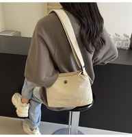 Sac bandoulière léger en toile pour femme, tendance, avec fermeture éclair, portable, à sangle unique réglable, sac à bandoulière décontracté