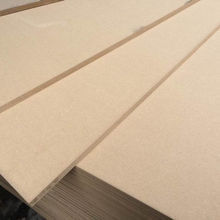 Venta al por mayor 1220*2440mm chapa de madera natural Okoume Pino nogal roble cara <span class=keywords><strong>laminado</strong></span> <span class=keywords><strong>MDF</strong></span> tablero E1 grado melamina <span class=keywords><strong>MDF</strong></span> para muebles - Product Image 6