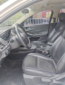 2015 Ford Focus 1.5L thiết bị tự động thời trang 4 cửa 5 chỗ ngồi ghế da với cửa sổ trời - Product Image 5