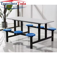 Ensemble de table et chaises de restaurant modernes carrées en acier inoxydable intégré pour cantine scolaire, durable et facile à nettoyer