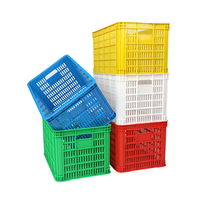 380 Conteneurs en plastique perforés robustes, écologiques, légers et ventilés, recyclables et empilables pour la logistique