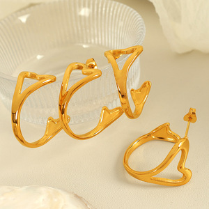 Heart Shaped <b>Ring</b> And Earring Set 18k Gold Plated Women's Jewelry Everyday Wear <b>Adjustable</b> <b>Size</b> 7mm - Product Image 3
