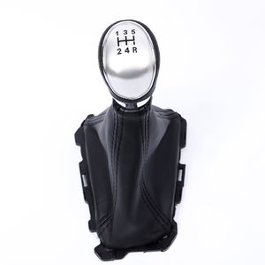 Perilla de cambio de marchas de coche manual de cuero de 5 6 velocidades para <span class=keywords><strong>Ford</strong></span> <span class=keywords><strong>Focus</strong></span> MK2 con perilla cubierta de <span class=keywords><strong>maletero</strong></span> de polaina 05-08 10-12 - Product Image 6