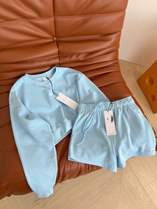 C1483批发时尚女装高品质纯棉设计师女装瑜伽运动短裤2件套 - Product Image 3