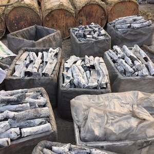 Briquettes de charbon de bois Binchotan blanc de haute qualité Eucalyptus japonais de qualité fine directement du Vietnam pour narguilé Shisha - Product Image 1