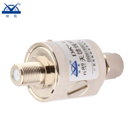 Protector de Sobretensión Coaxial DK-FN 30kA, Protector de Señal Coaxial de Baja Pérdida de Inserción, SPD