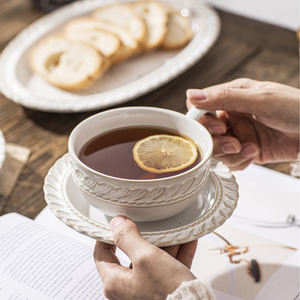 Vente en gros Ensemble de vaisselle en céramique d'hôtel personnalisable moderne à motifs de fruits gaufré écologique allant au micro-ondes et au lave-vaisselle - Product Image 6