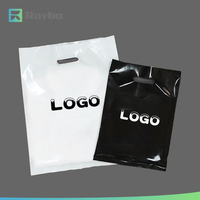 Sacs en plastique RAYBO pour l'emballage de vêtements et de t-shirts, avec poignée et logo personnalisé, vente en gros