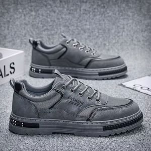 Zapatos casuales de estilo deportivo para hombre, transpirables, de malla y cuero, con suela gruesa, cómodos para uso diario y actividades al aire libre. - Product Image 6