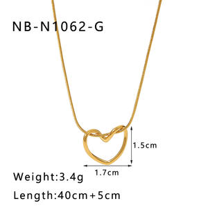 Chaîne de collier pendentif coeur plaqué or 18 carats chaîne à maillons tendance pour les fêtes avec un grand coeur pour cadeau de fête des mères maman - Product Image 6