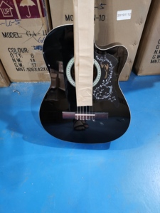 <span class=keywords><strong>Guitare</strong></span> <span class=keywords><strong>classique</strong></span> à cordes en nylon pour débutants, 39 pouces et 36 pouces, <span class=keywords><strong>prix</strong></span> de gros en Chine, en vente, KC-39/36 - Product Image 4