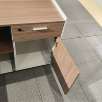 Vente en gros de bureau de direction de luxe moderne en bois massif avec tiroirs mobilier de bureau pour PDG table d'ordinateur